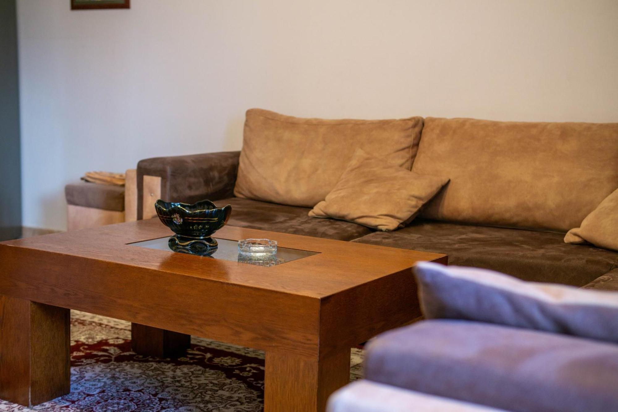 Bllok Bright Private Bedrooms With Private Bathroom On Shared Apartment Tirana Exterior foto